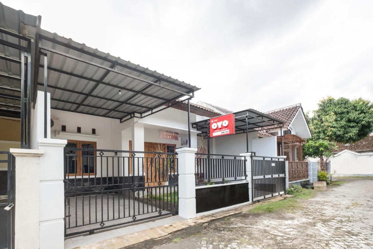 Oyo 3267 Omah Suryo Hotel Yogyakarta Exterior photo